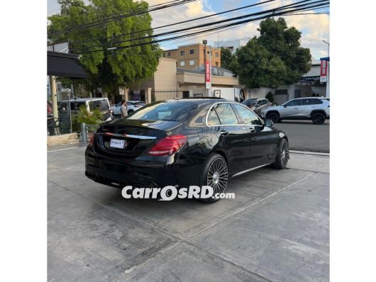 Mercedes-Benz Clase C Carros en venta