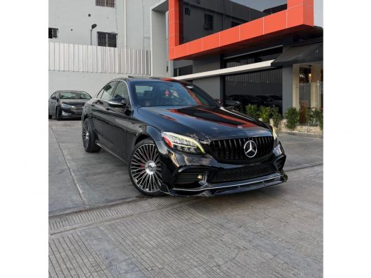 Mercedes-Benz Clase C 300 en venta