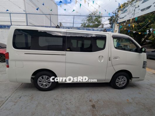 Nissan NV Minivan en venta
