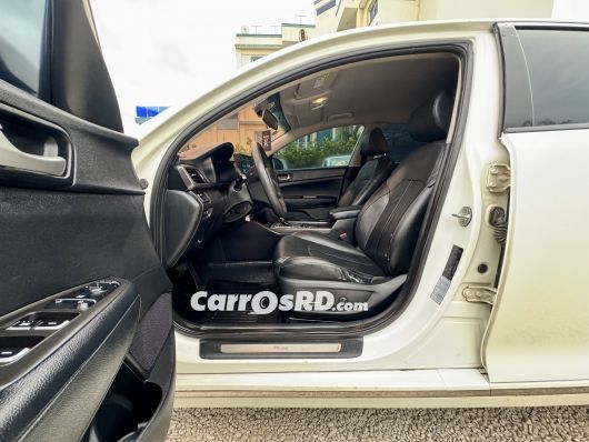 Kia K5 Carros en venta