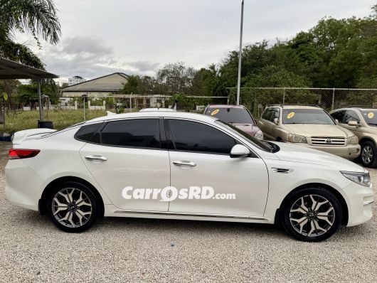 Kia K5 Carros en venta