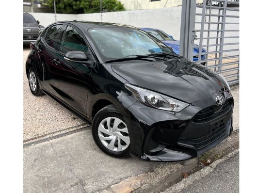 Toyota Yaris Básico en venta