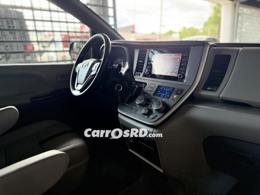 Toyota Sienna Minivan en venta
