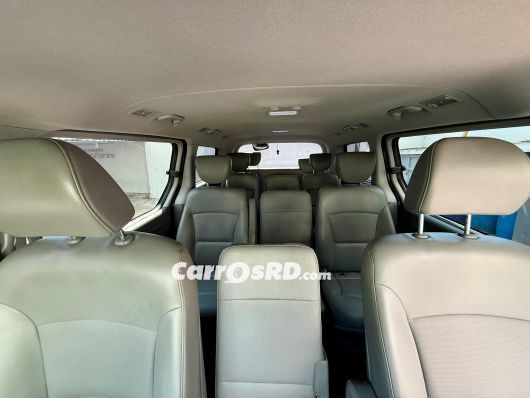 Hyundai Grand Starex Minivan en venta