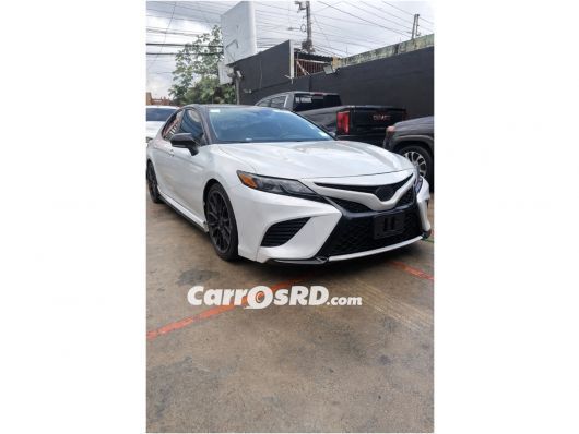 Toyota Camry Carros en venta