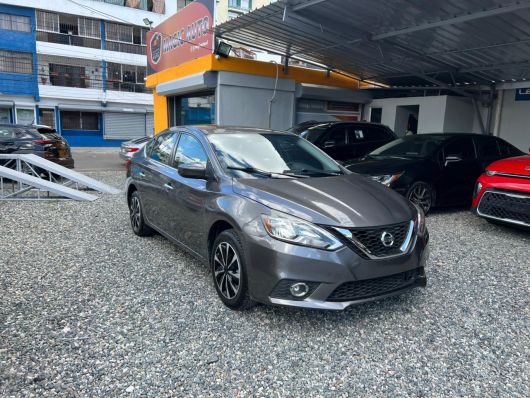 Nissan Sentra Básico en venta