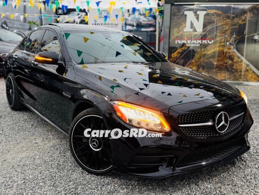 Mercedes-Benz Clase C Carros en venta