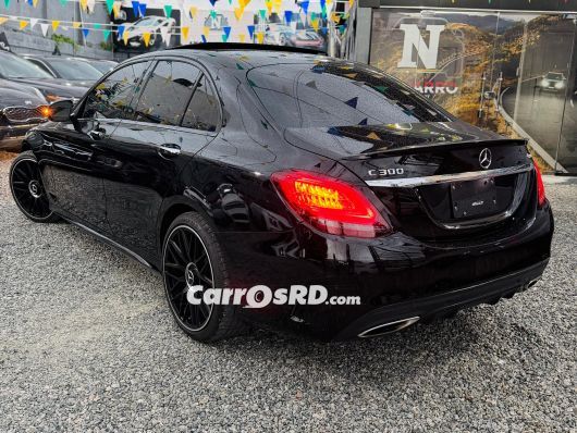 Mercedes-Benz Clase C Carros en venta