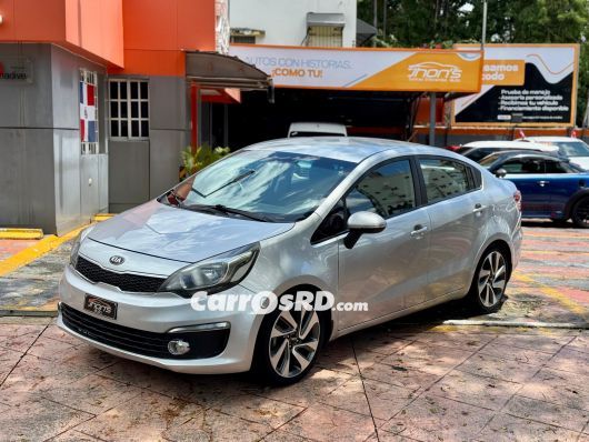 Kia Rio Carros en venta