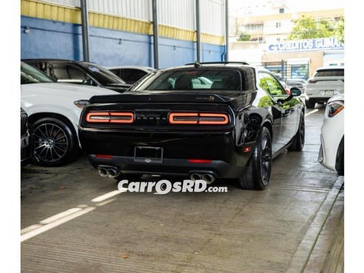 Dodge Challenger Coupe en venta