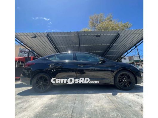 Hyundai Elantra Carros en venta