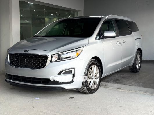 Kia Sedona Minivan en venta