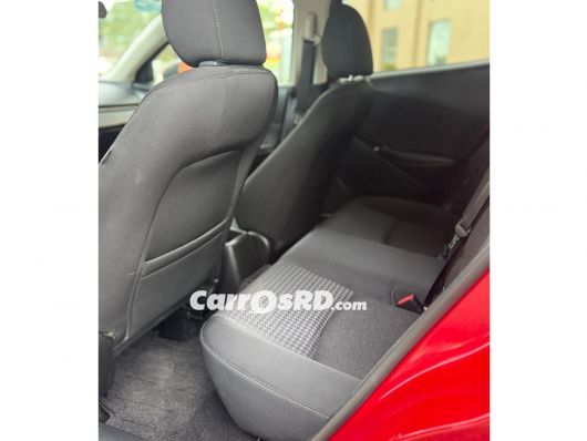 Mazda Demio Carros en venta