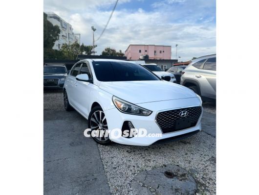 Hyundai Elantra Carros en venta