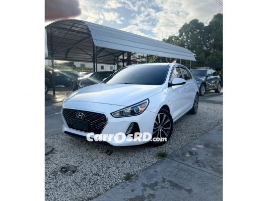 Hyundai Elantra Carros en venta