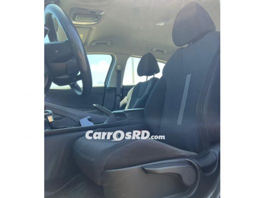 Hyundai Elantra Carros en venta