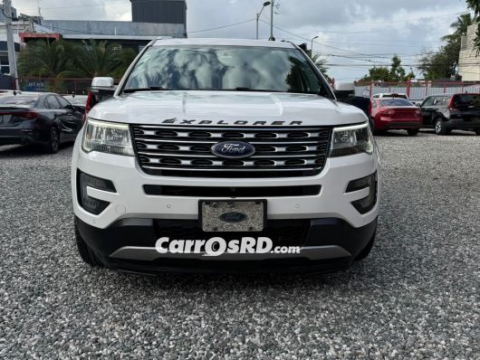 Ford Explorer Jeepeta en venta