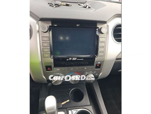 Toyota Tundra Camioneta en venta