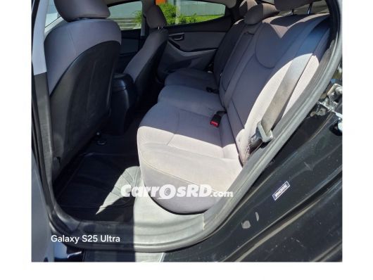 Hyundai Elantra Carros en venta