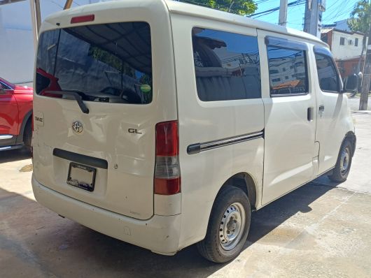 Toyota Town Ace Basico