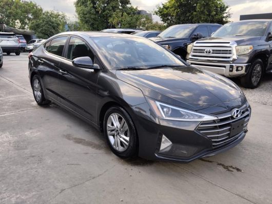 Hyundai Elantra Básico en venta