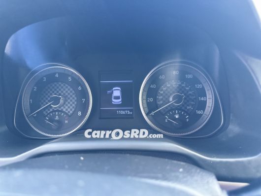 Hyundai Elantra Carros en venta