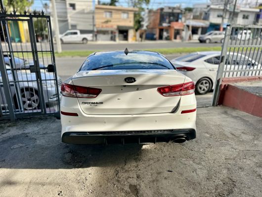 Kia Optima LX