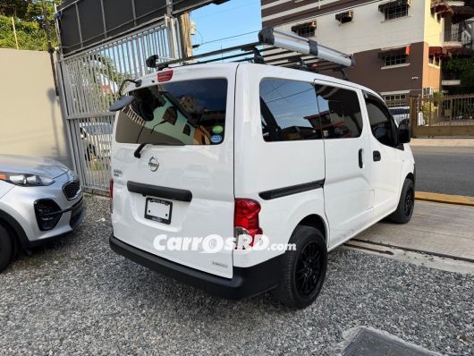 Nissan NV Jeepeta en venta