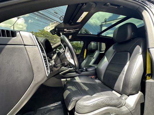Porsche Cayenne Básico