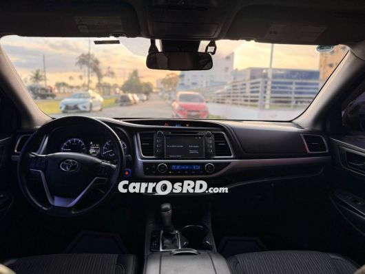 Toyota Highlander Jeepeta en venta