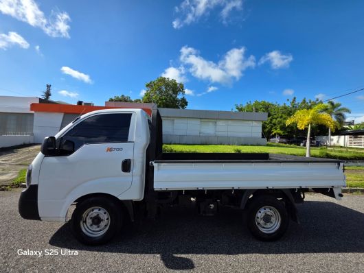Kia K2700 Básico