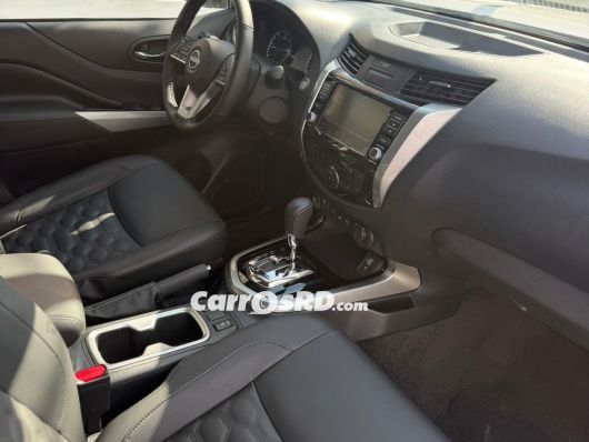 Nissan Frontier Camioneta en venta