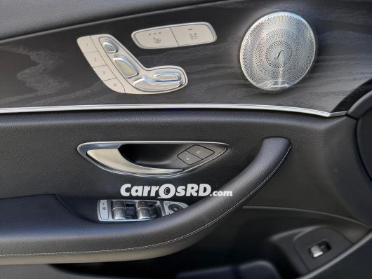 Mercedes-Benz Clase E Carros en venta