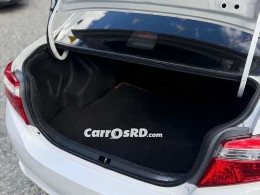 Toyota Yaris Carros en venta