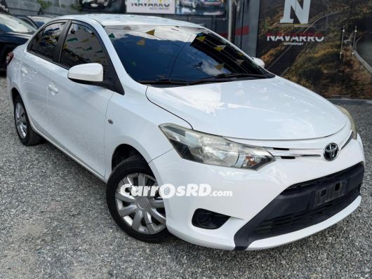 Toyota Yaris Carros en venta