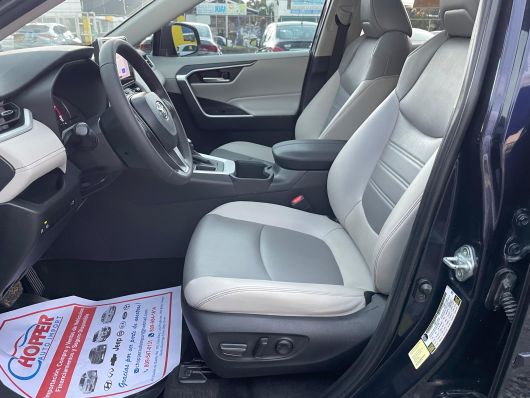 Toyota RAV4 XLE Premium