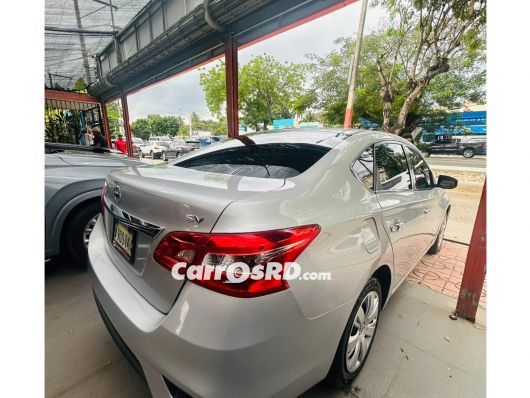 Nissan Sentra Carros en venta