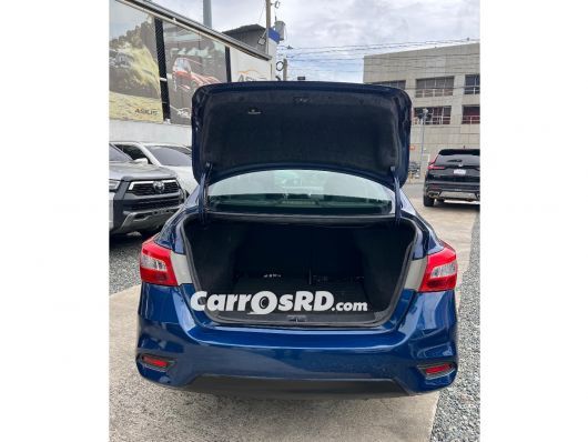 Nissan Sentra Carros en venta