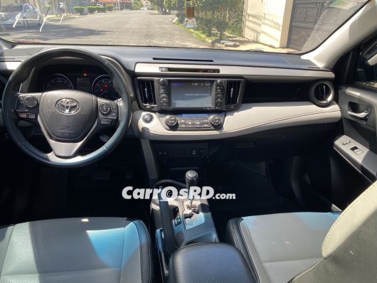 Toyota RAV4 Jeepeta en venta