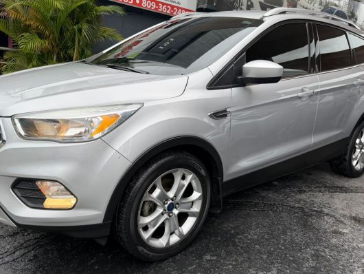Ford Escape SE en venta