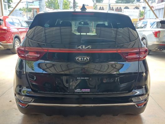Kia Sportage LX