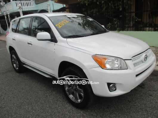 Toyota RAV4 Jeepeta en venta