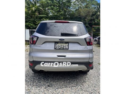 Ford Escape Jeepeta en venta