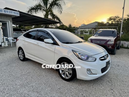 Hyundai Accent Carros en venta