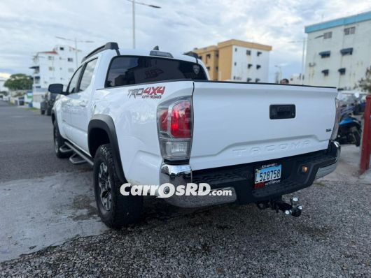 Toyota Tacoma Camioneta en venta