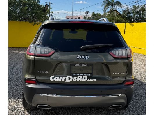Jeep Cherokee Jeepeta en venta