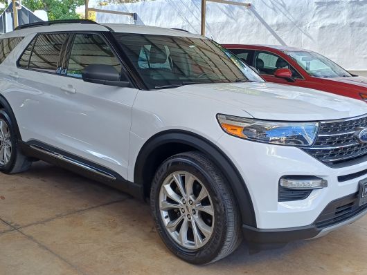 Ford Explorer XLT en venta