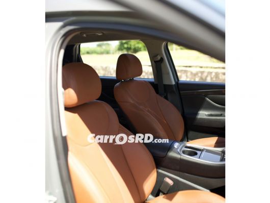 Hyundai Santa Fe Jeep en venta