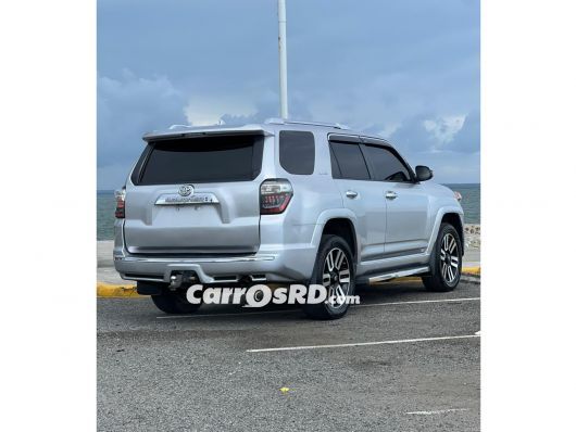 Toyota 4Runner Jeepeta en venta