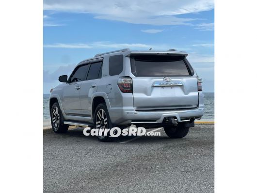 Toyota 4Runner Jeepeta en venta